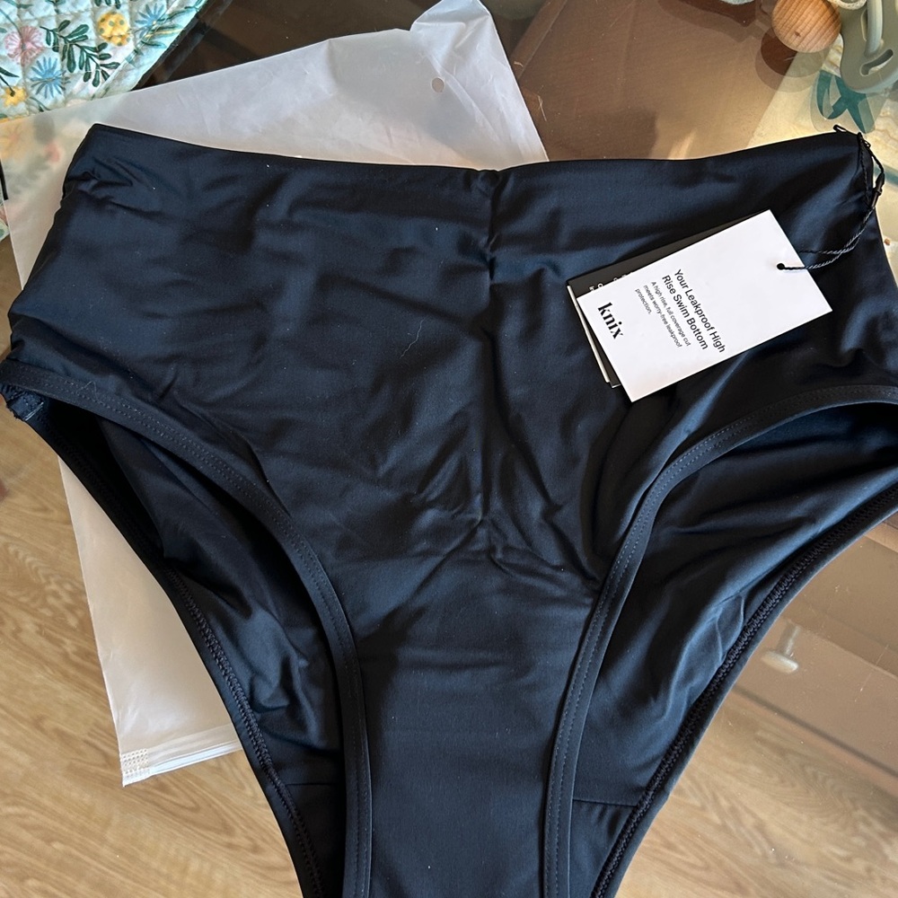 knix Leakproof High Rise Bikini Bottom - Picture 8 of 9